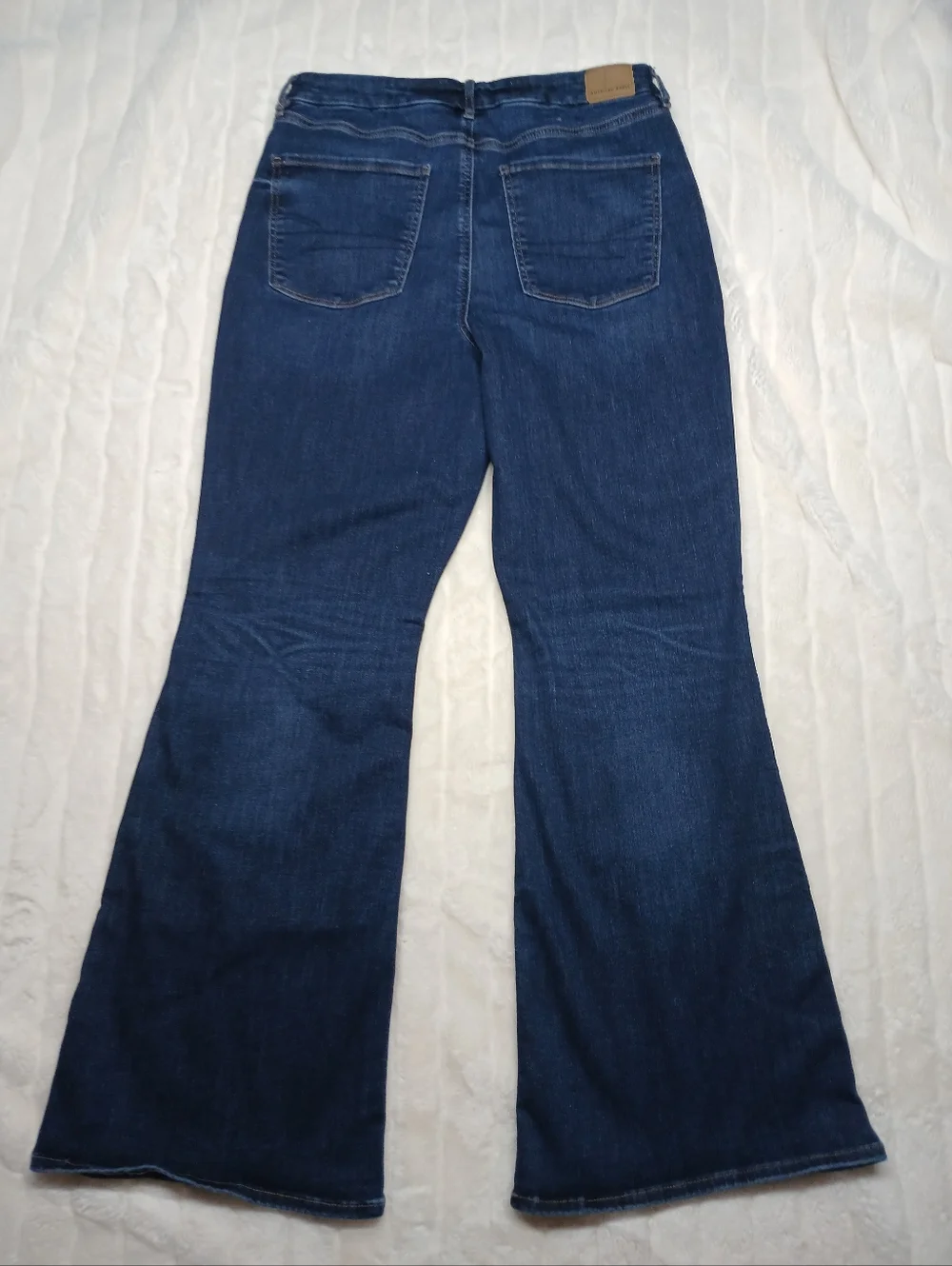 American Eagle Curvy Super High Rise Flare Jeans Size 16 - Picture 2 of 9